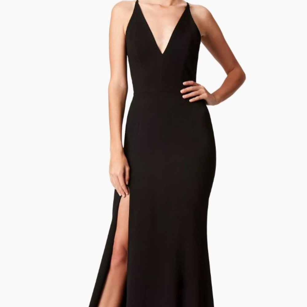 Dress The Population Black Iris Sleeveless Crepe Slit Gown - Medium